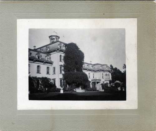 Photograph of Mills Hall at Mills College