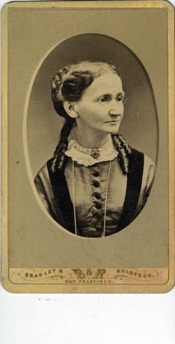 Carte de visite portrait of Susan Mills