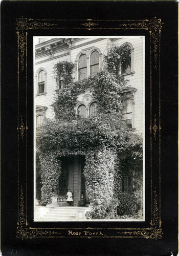 Photograph of Mills Hall at Mills College