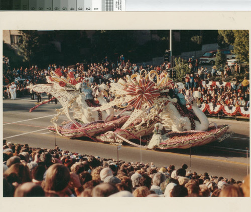 ["Sweet Days of Love" 1983 Rose Parade float from Mission Viejo photograph]