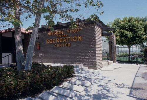 [Entrance to Mission Viejo Sierra Recreation Center slide]