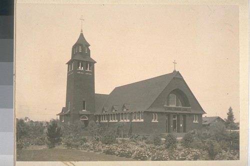 [Church of the Blessed Sacrament, southeast corner of Prospect Ave. and Cherokee Ave., Hollywood.] [Identified by library patron.]