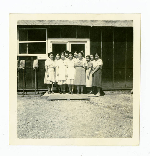 Mess hall and laundry workers in Jerome camp