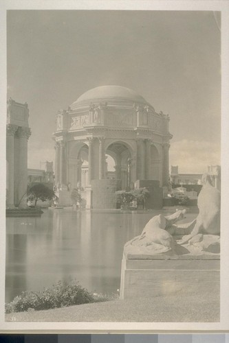 H8. [Palace of Fine Arts (Bernard R. Maybeck, architect). "Sea Lions" (Frederick G.R. Roth, sculptor), right foreground.]