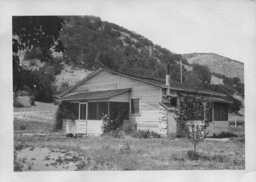 Photograph of Reliz Home Deposit Station Library