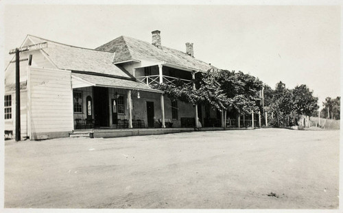 Photograph of Dutton Hotel in Jolon