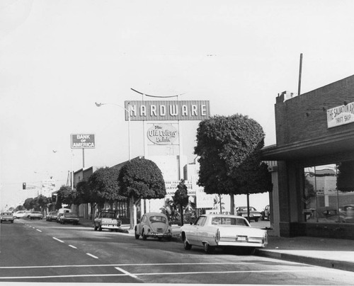 Photograph of Monterey Park Hardware