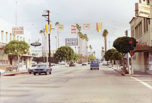 Photograph of Garfield Ave and Garvey Ave