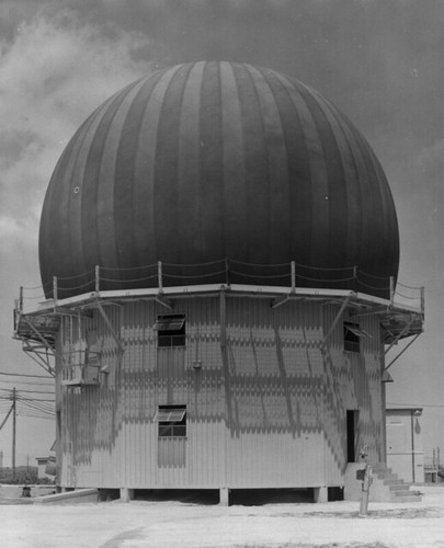 Dome, Tracking Camera---Additional Information:Artic Building RDR AMR; Tracking Stations ;---Date:09/14/1961