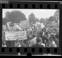 Supporters and protesters at George W. H. Bush presidential rally in Los Angeles, Calif., 1988