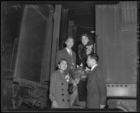 Yi-seng Kiang and Chang Kiang greet Alice Tang and Deson C. Sze, Los Angeles, 1935