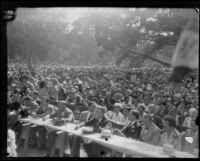 Crowd gathered to hear Herbert Hoover at Bixby Park, Long Beach, 1928