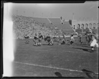 Football game between the UCLA Bruins and St. Mary's Gaels at the Coliseum, Los Angeles, 1932