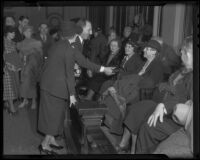 Buron and Marion Fitts thank jury after acquittal, Los Angeles, 1936