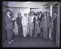 Winnie Ruth Judd, Murder suspect, escorted by Sheriff James McFadden, Los Angeles, 1931