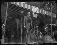 Herbert Hoover addresses crowd at Bixby Park, Long Beach, 1928