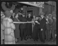 Salvation Army prepares to feed Christmas dinner to large crowd of needy and homeless, Los Angeles, 1935