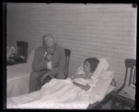 Murder suspect Winnie Ruth Judd with Dr. W. C. Judd and Paul Schenck at the Georgia Street Receiving Hospital, Los Angeles, 1931