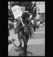 Angela Davis demonstrates against prison conditions at the State Building (Calif.)