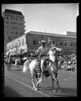 Leo Carrillo on horseback in parade for 17th annual old Spanish Days Fiesta in San Barbara, Calif., 1940