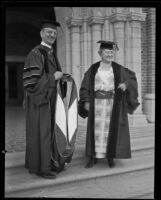 Rufus B. von KleinSmid bestowing doctoral hood upon Madam Ernestine Schumann-Heink, Los Angeles, 1922