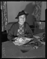 Nellie Brewer Pierce, Republican convention delegate, Los Angeles, 1936