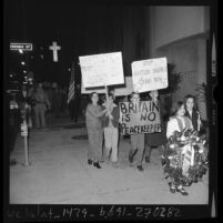 Children of Irish social club members picketing outside the British consulate in Los Angeles, 1972