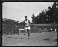 Ed Shaw running track for U.S.C., Los Angeles, 1923