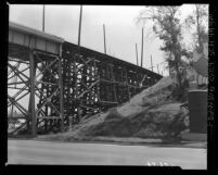 Know Your City No.124 Old Pacific Electric railroad trestle over Flecher Drive Los Angeles, Calif