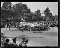 "Snowbound" float in the Tournament of Roses Parade, Pasadena, 1929