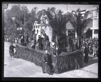 "San Gabriel Mission" float in the Tournament of Roses Parade, Pasadena, 1924