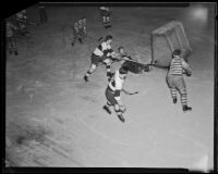 Ice hockey game between Hollywood and Los Angeles Athletic Clubs, Los Angeles, 1925