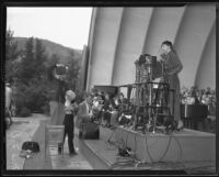 Eleanor Roosevelt speaking at the Hollywood Bowl, Los Angeles, 1935