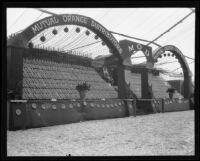 Mutual Orange Distributors display at the Valencia Orange Show, Anaheim, 1921