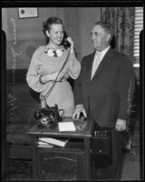 Marie Jensen, “Miss Seattle”, with Mayor Shaw on a visit to Los Angeles, Los Angeles, 1935