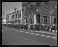 Crowd gathered for funeral services of William Traeger at Patriotic Hall, Los Angeles, 1935