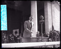 Lieutenant Governor Buron Fitts speaking Los Angeles, 1927-1928