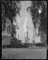 Fire in the Bell View Oil field, Santa Fe Springs, 1935