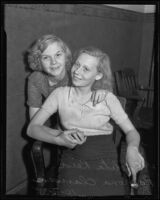 Lolita Mae Reid and Ramona Clausen run away from their home in San Francisco to Los Angeles, 1935