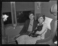 Mrs. Edna Jacobs and Elaine Barrie aboard a train, Los Angeles, 1936