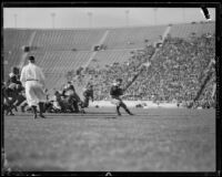 Football game between the UCLA Bruins and the St. Mary's Gaels at the Coliseum, Los Angeles, 1931