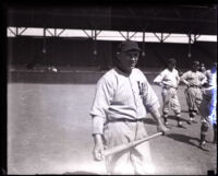 Baseball player Doc Crandall holding a bat at Washington Park, Los ...