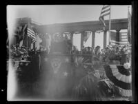 Governor Frank Merriam introduces President Franklin Roosevelt at Balboa Stadium, San Diego, 1935