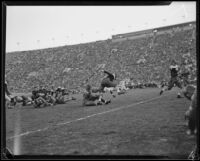 Football game between the UCLA Bruins and St. Mary's Gaels at the Coliseum, Los Angeles, 1932