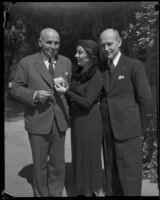 Governor Frank Merriam and Major Harry A. Wishard join the Women's Breakfast Club with Marion Fitts, Los Angeles County, 1934