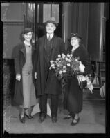 Admiral William Sowden Sims and his wife upon their arrival at the train station, Pasadena, 1933