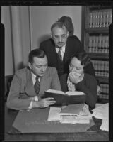 Accused murderer Frances Mabel Willys with attorneys Torrance C. Welch and Paul Palmer, Los Angeles, 1935