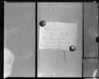 Note posted on wooden wall or fence, forensic photograph for the Mary Skeele kidnapping case, 1933