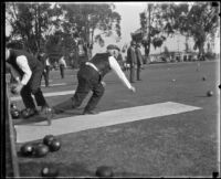 Bowling on the green at Exposition Park, Los Angeles, 1920-1939