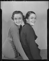 Mary Moore and Patricia Reilly of USC during Homecoming preparations, Los Angeles, 1935